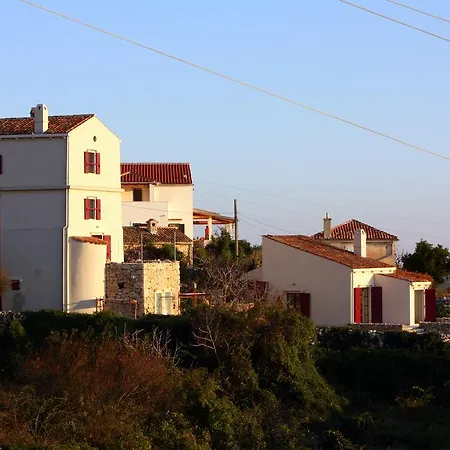 Sisters-homes Vidovici 5 Holiday home Martinscica (Cres)