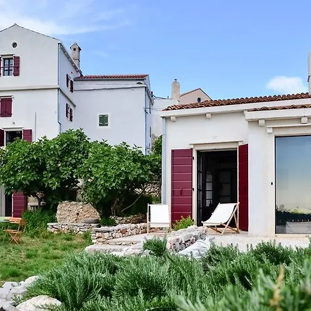 Sisters-homes Vidovici 5 Holiday home *